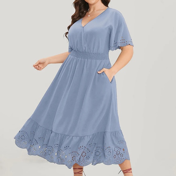 BloomChic Dresses & Skirts - BloomChic Blue  Flutter Sleeve Elastic Waist Laser Cut Hem  Dress Size 28